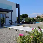 Casa Di Rea Sanfilippo * Soroni