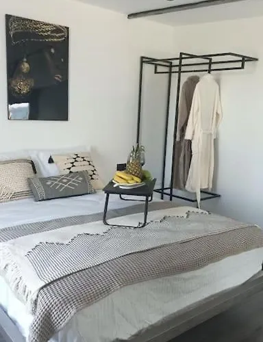 Casa Di Rea Sanfilippo Willa Soroni